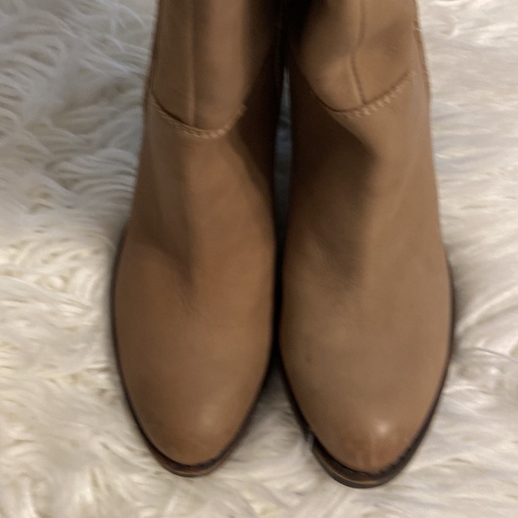 Lucky 🍀 Brand Knee Boots size 8M with heels 3” excellent condition BNWOT - Picture 2 of 16